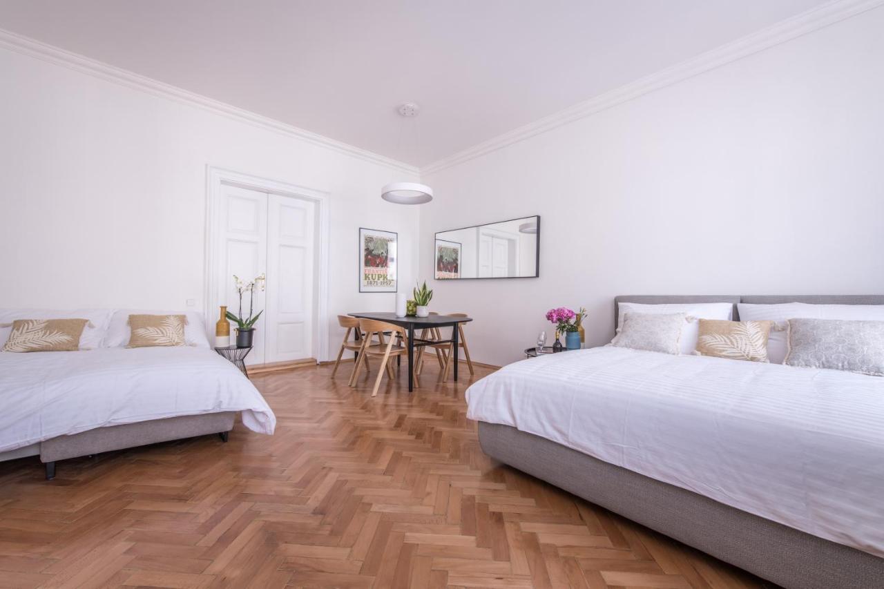 New Design - Location Wenceslas Square Apartmán Prague