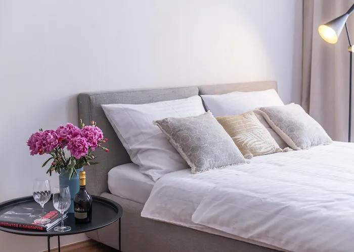 New Design Apt - Central Location Wenceslas Square